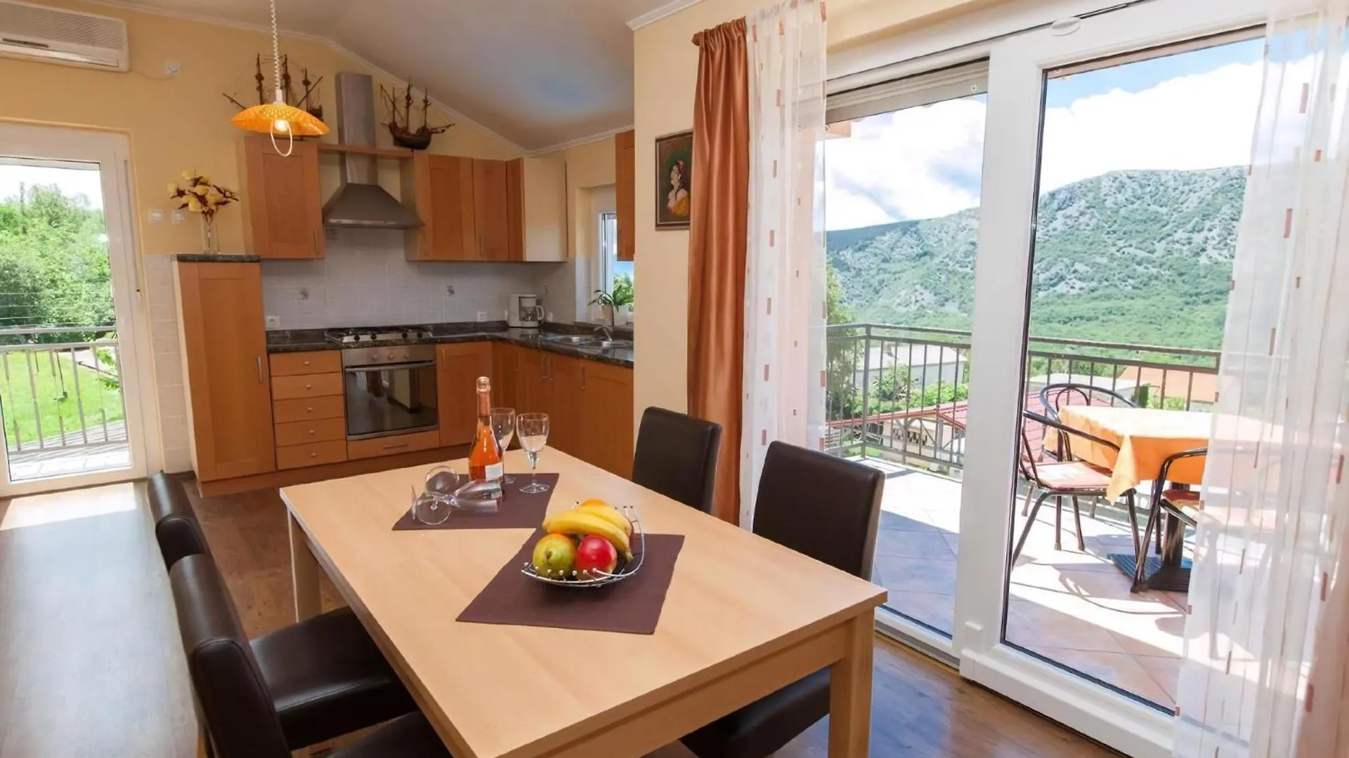 Haus Veronika تْسْغيكفانِتْسا